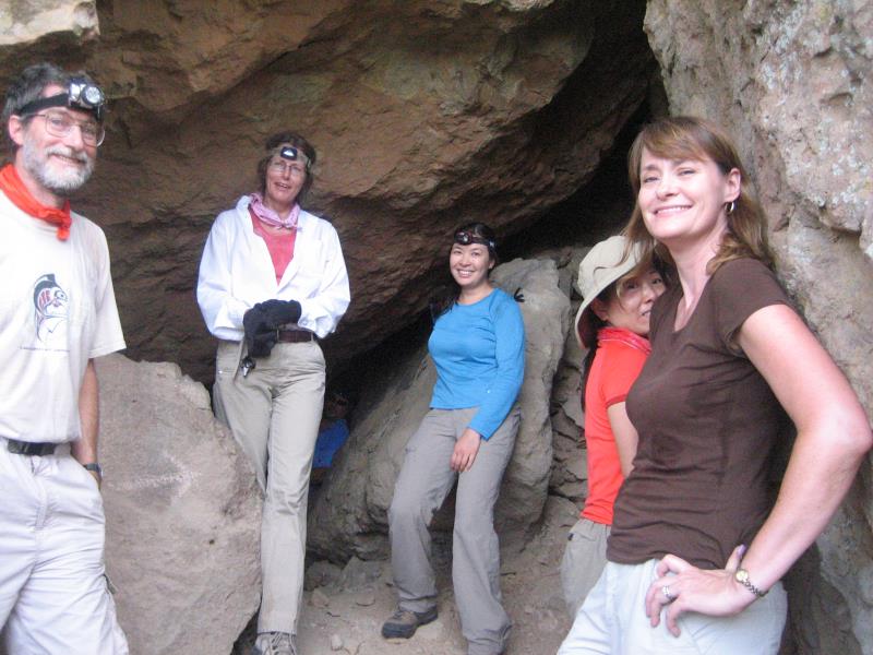 2009-07-18 Tripeaks Caves 019 Entrance to deep cave.jpg