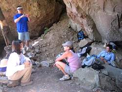 20090718TripeaksCaves027Relaxingwhileotherswentspelunking.jpg